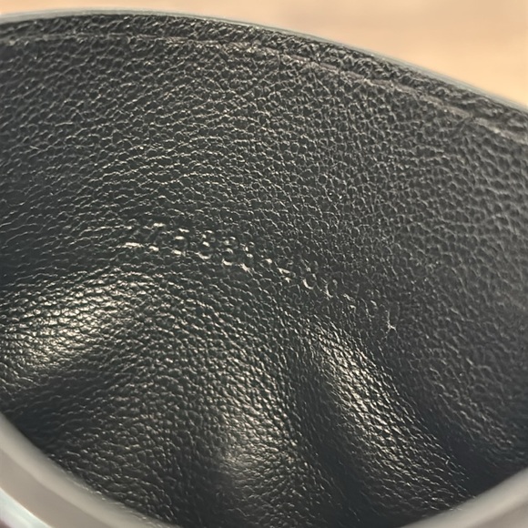 Alexander McQueen card holder with skull and studs - Picture 5 of 5